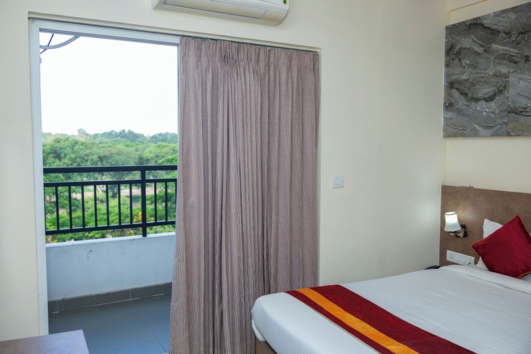 Bedroom 4, Ishwerya Suites, Bangalore
