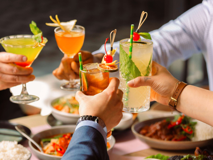 Food & Drinks 8