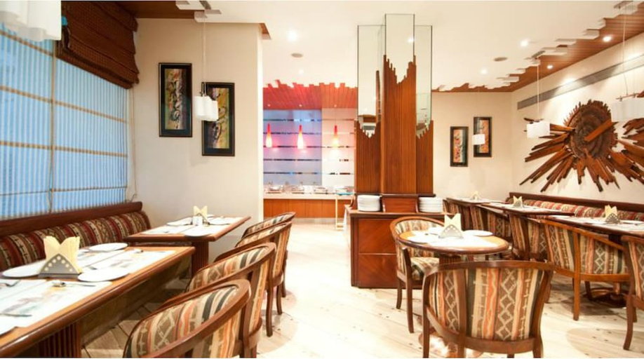 Food & Drinks 5, Residency Hotel Andheri, Mumbai Suburban
