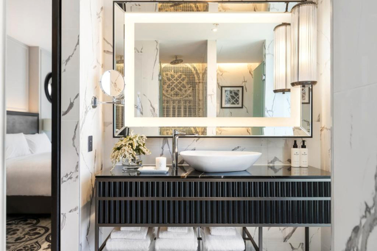 Bathroom 26
