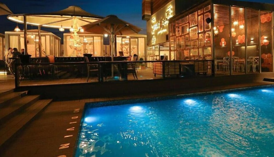 Sport & Beauty 2, P L Palace Lords Inn Agra, Agra