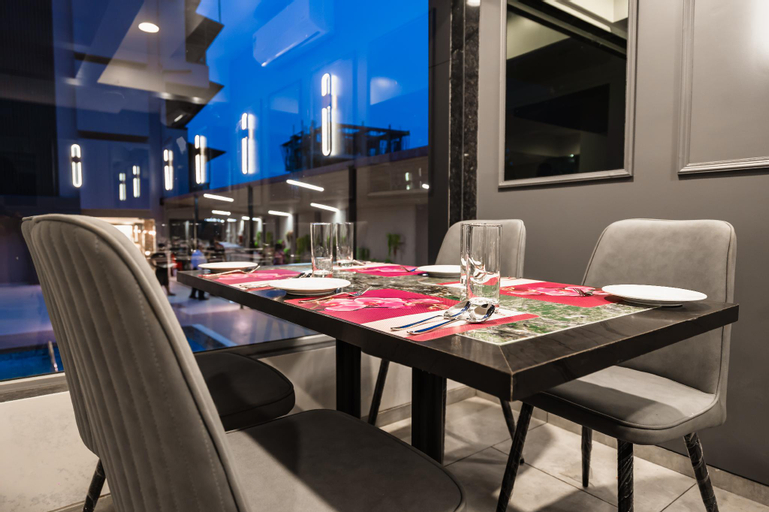 Food & Drinks 5, Regenta Place Igatpuri, Nashik