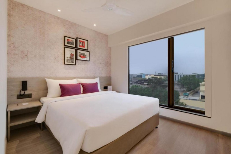 Bedroom 2, 7 Apple Hotel Mahape, Thane
