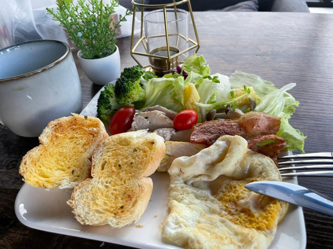 Food & Drinks 5, Hide and Sea at Green Island, Taitung