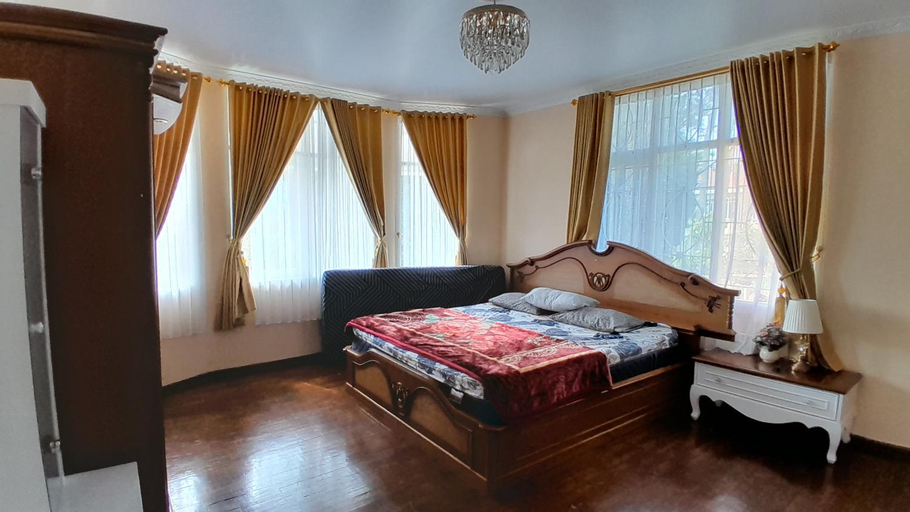 Bedroom 9