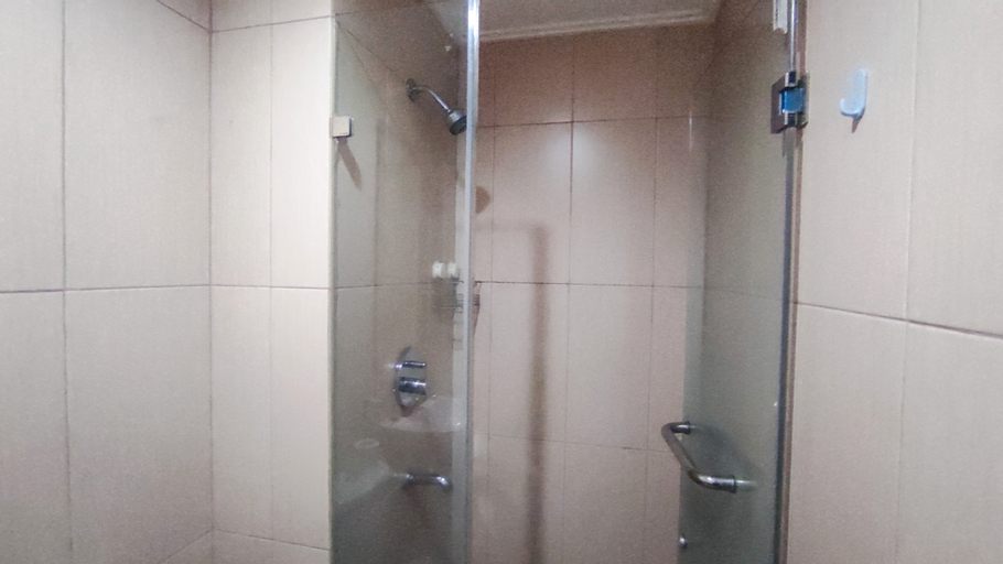 Bathroom 4