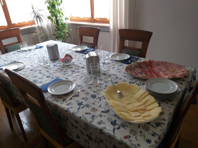 Food & Drinks 3, B&B DA ROBERTINO, Udine