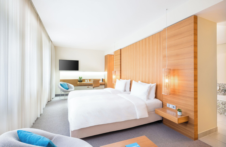Bedroom 3, Lindner Hotel Berlin Ku’damm, part of JdV by Hyatt, Berlin