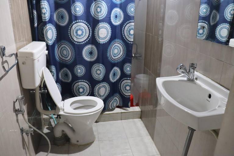 Bathroom 2, Coorg North Breeze Homestay, Kodagu