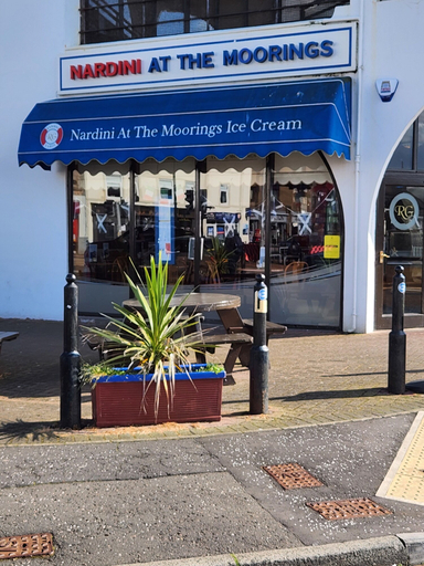 Exterior & Views 2, Apartment - Largs - Sleeps 4 - Pet Friendly, North Ayrshire