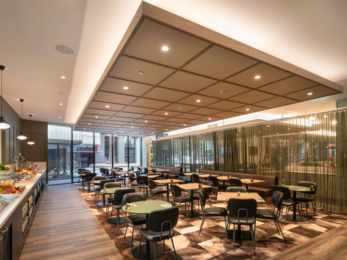 Food & Drinks 2, Mercure Melbourne Southbank, Melbourne