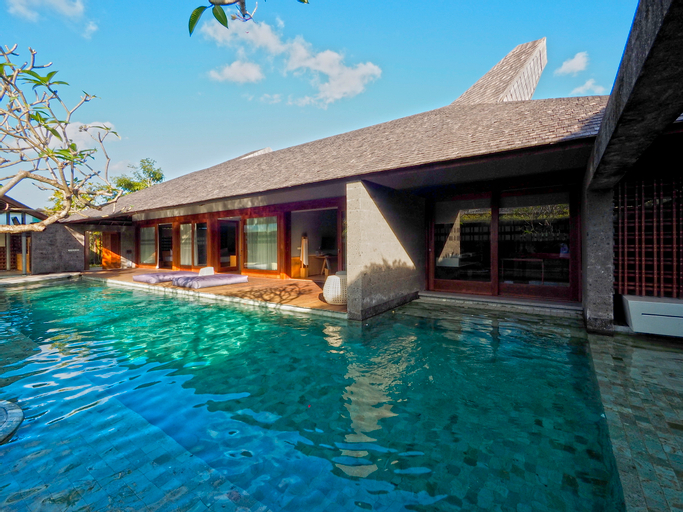 Swimming Pool 5