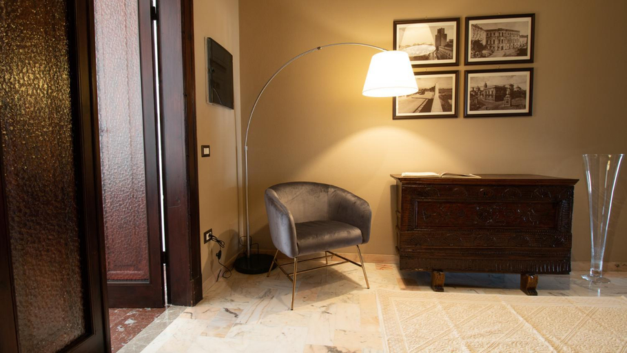 Others 5, Sardinianworld - Cocco e Dessi Home, Oristano