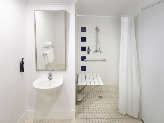 Bathroom 3