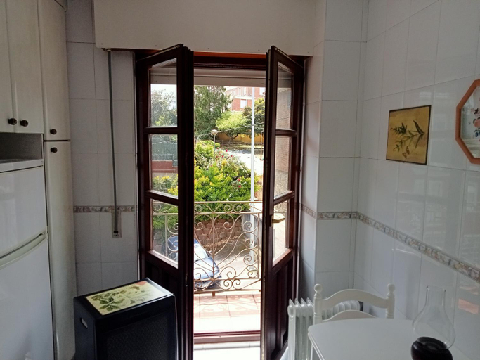 Bathroom, Coquetty Housing In Santander Bay, Cantabria