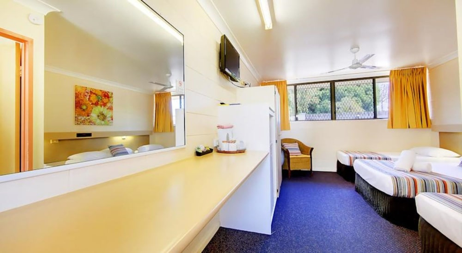 Bedroom 2, Raintree Motel, Hermit Park