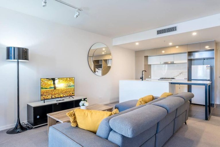 Others 5, South Bank Central 1 bedroom apartment with Parking, Brisbane