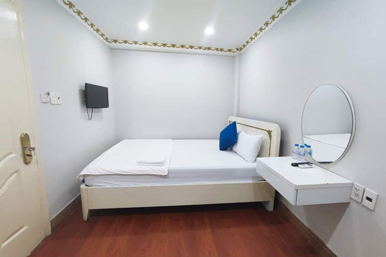 Bedroom 23