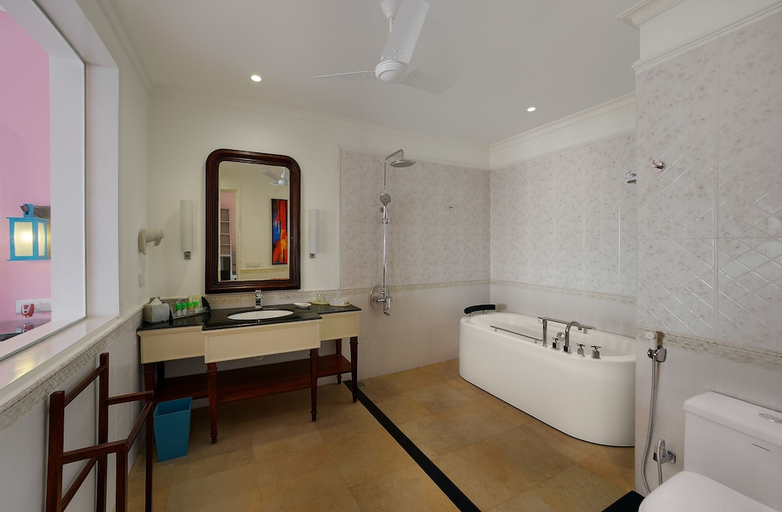 Bathroom 3, MAYFAIR Palm Beach Resort, Ganjam