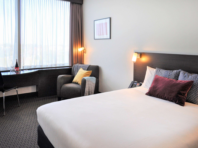 Bedroom 2, ibis Melbourne Glen Waverley, Melbourne