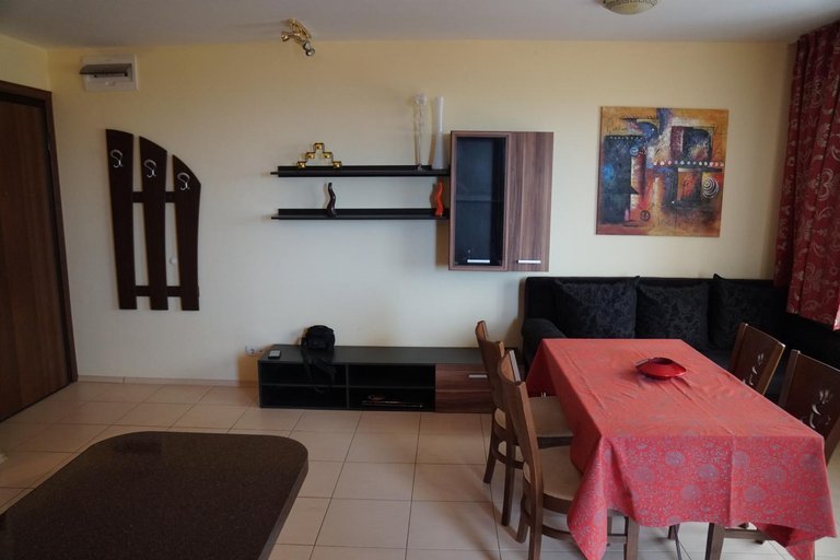 Others 4, Apartments Paskalina, Byala