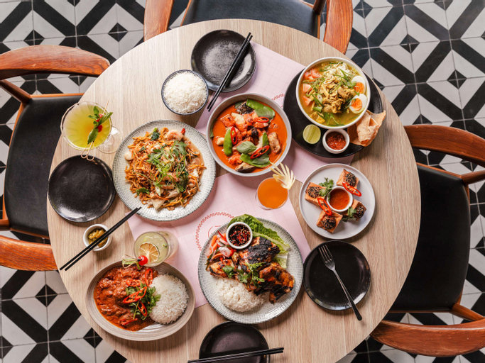 Food & Drinks 7