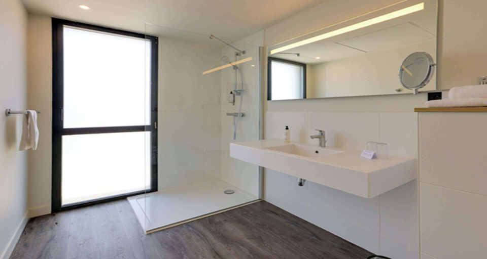 Bathroom 4, Best Western Armor Park Dinan, Côtes-d'Armor