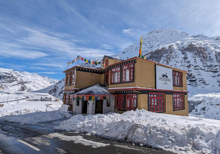 Moustache Koksar Luxuria, Lahul & Spiti