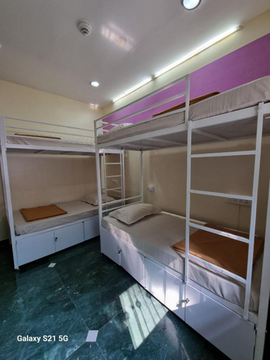 Bedroom 3, JOY HOSTEL - Digital Nomads Hostel & PG - Koregaon Park, Pune