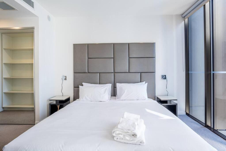 Bedroom 2, South Bank Central 1 bedroom apartment with Parking, Brisbane