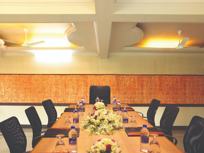 Public Area, Hotel Maharani, Kottayam