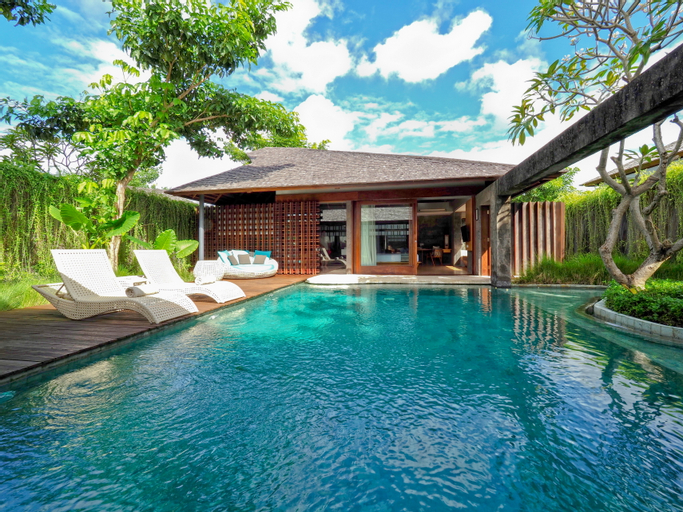 Swimming Pool 1