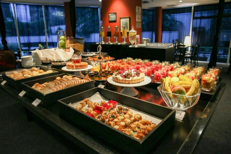 Food & Drinks, King room - Brooklin flat, São Paulo