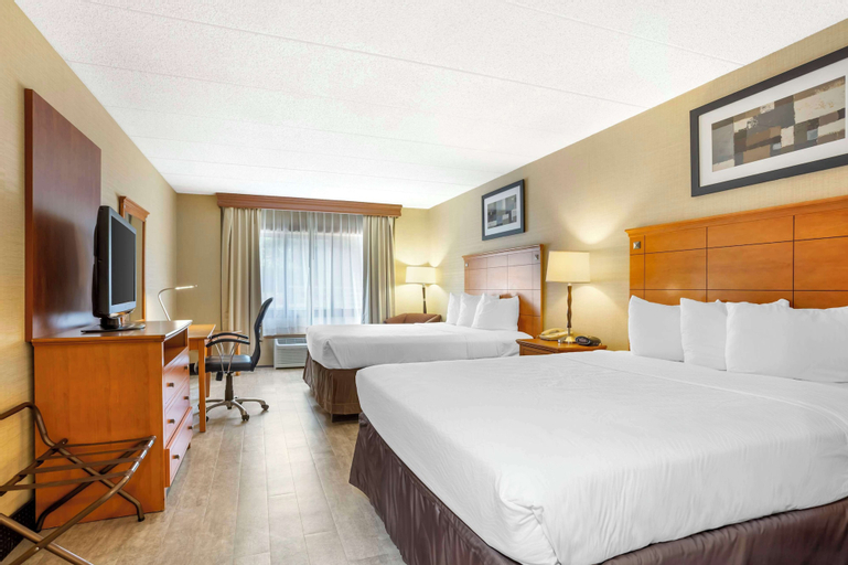 Bedroom 24