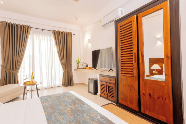 Bedroom 4, Uppuveli Beach by DSK, Trincomalee Town and Gravets