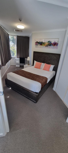 Bedroom 3, Chasely Apartment Hotel, Toowong