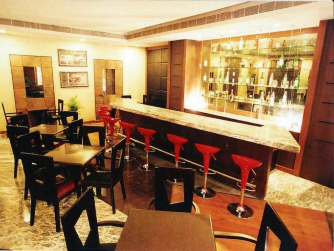Food & Drinks 3, Regenta Central Deccan Chennai, Chennai