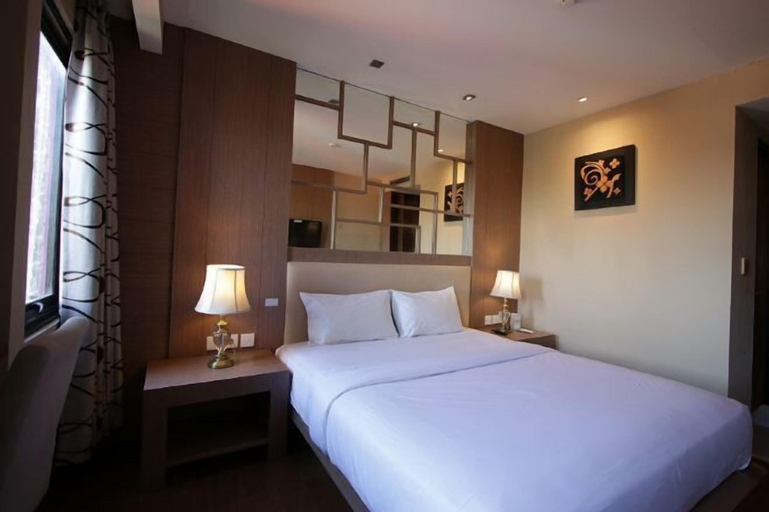 Bedroom 15