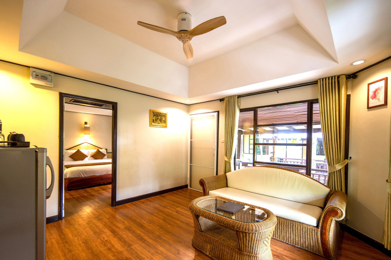 Bedroom 25