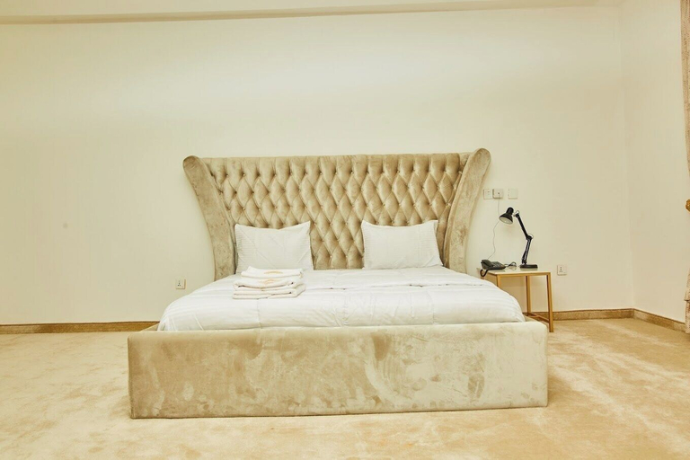 Bedroom 2, BILAD AL-SHAM HOTEL AND SUITES, Fagge