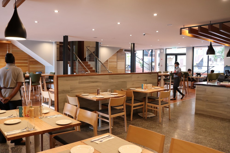 Food & Drinks 5, Ela Beach Hotel & Apartments, National Capital District