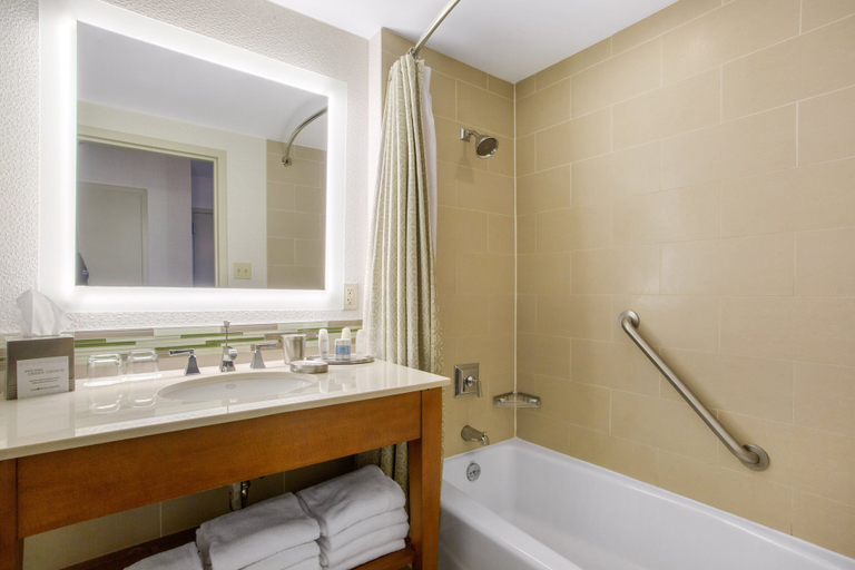 Bathroom 5, Omni Providence Hotel, Providence