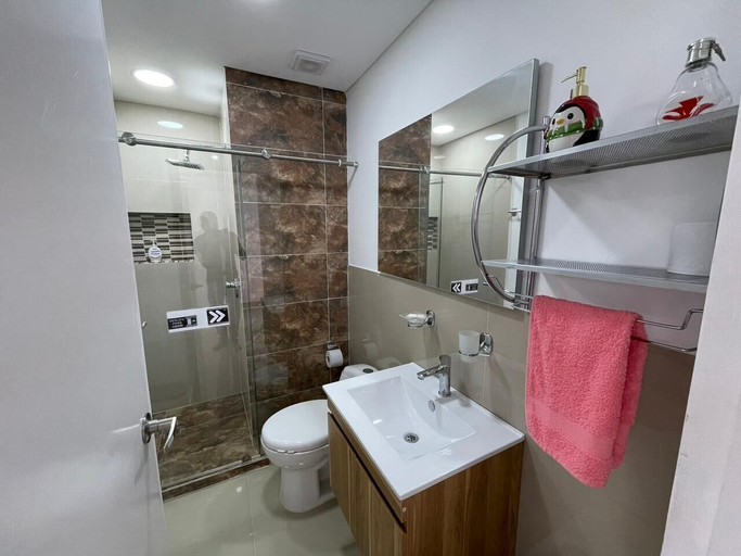 Bathroom 4, Apartamentos en Edificio Portofino ICDI, Cartagena de Indias