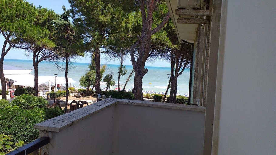 Others 4, Quadruple room for a totally relaxing holiday, Teramo