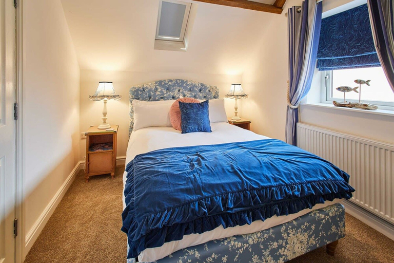 Bedroom, Host Stay The Snug, North Yorkshire