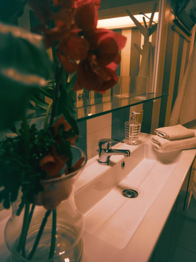 Bathroom 3, Sea apartment & pool 2, Palermo