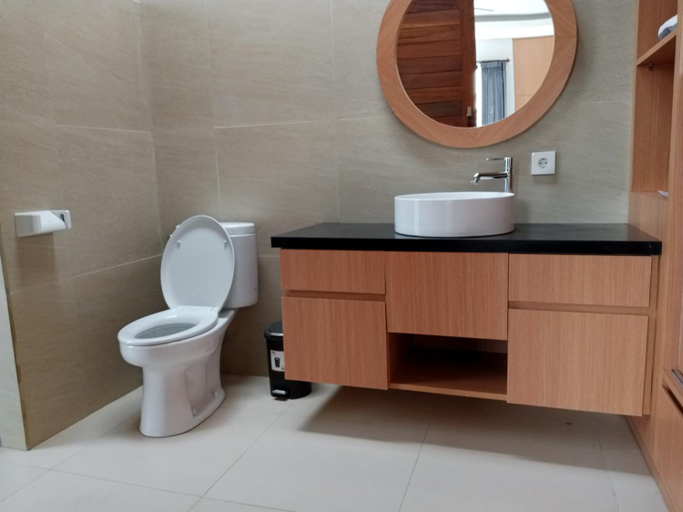 Bathroom 4, The Nugraha Villa Ubud, Gianyar