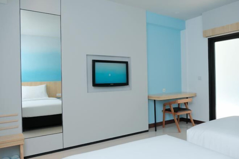 Bedroom 8