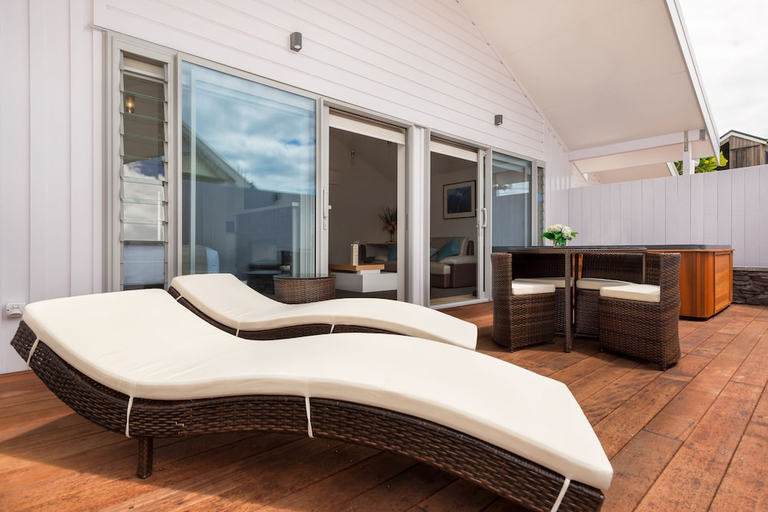 Bedroom 2, The Sands Hotel Hokianga, Far North
