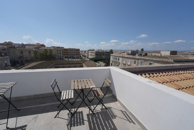 Others 4, CASABELLA By VINILE Antico mercato Ortigia Siracusa, Syracuse